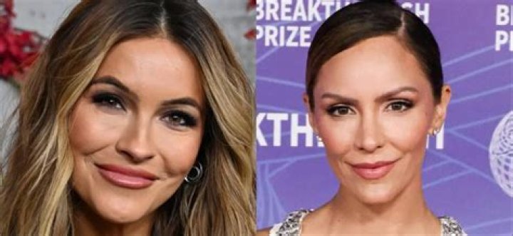 Katharine McPhee takes jab at Taylor Hicks while urging fans to vote