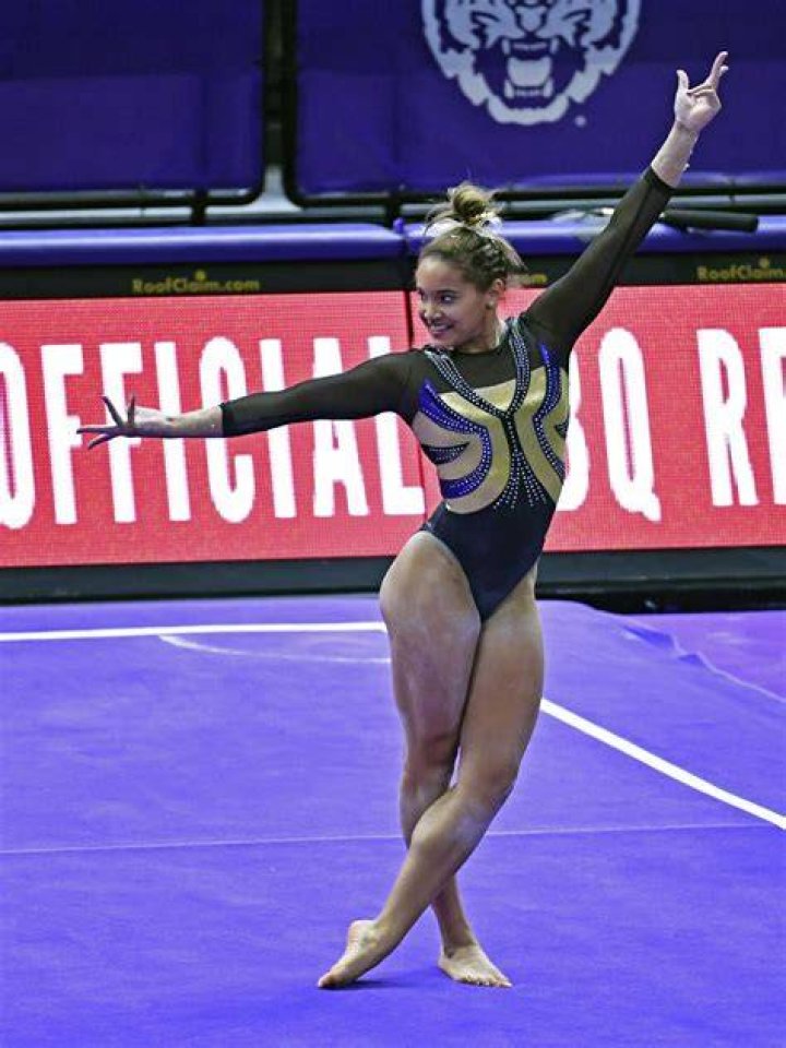 LSU freshman Haleigh Bryant named SEC Gymnast of the Week