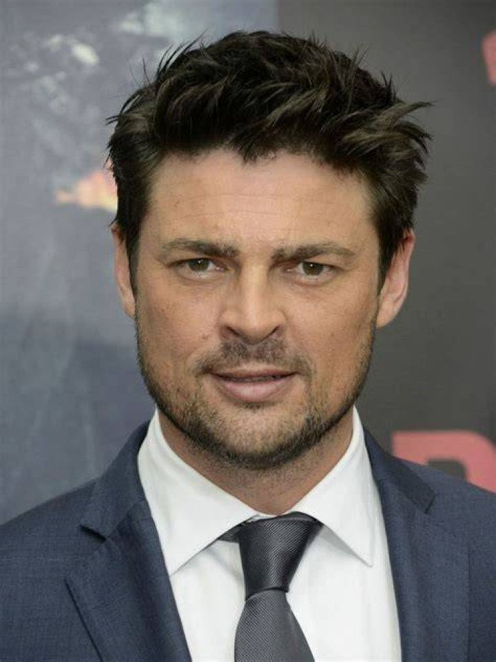 What is Karl Urban's Net Worth? Celebrty